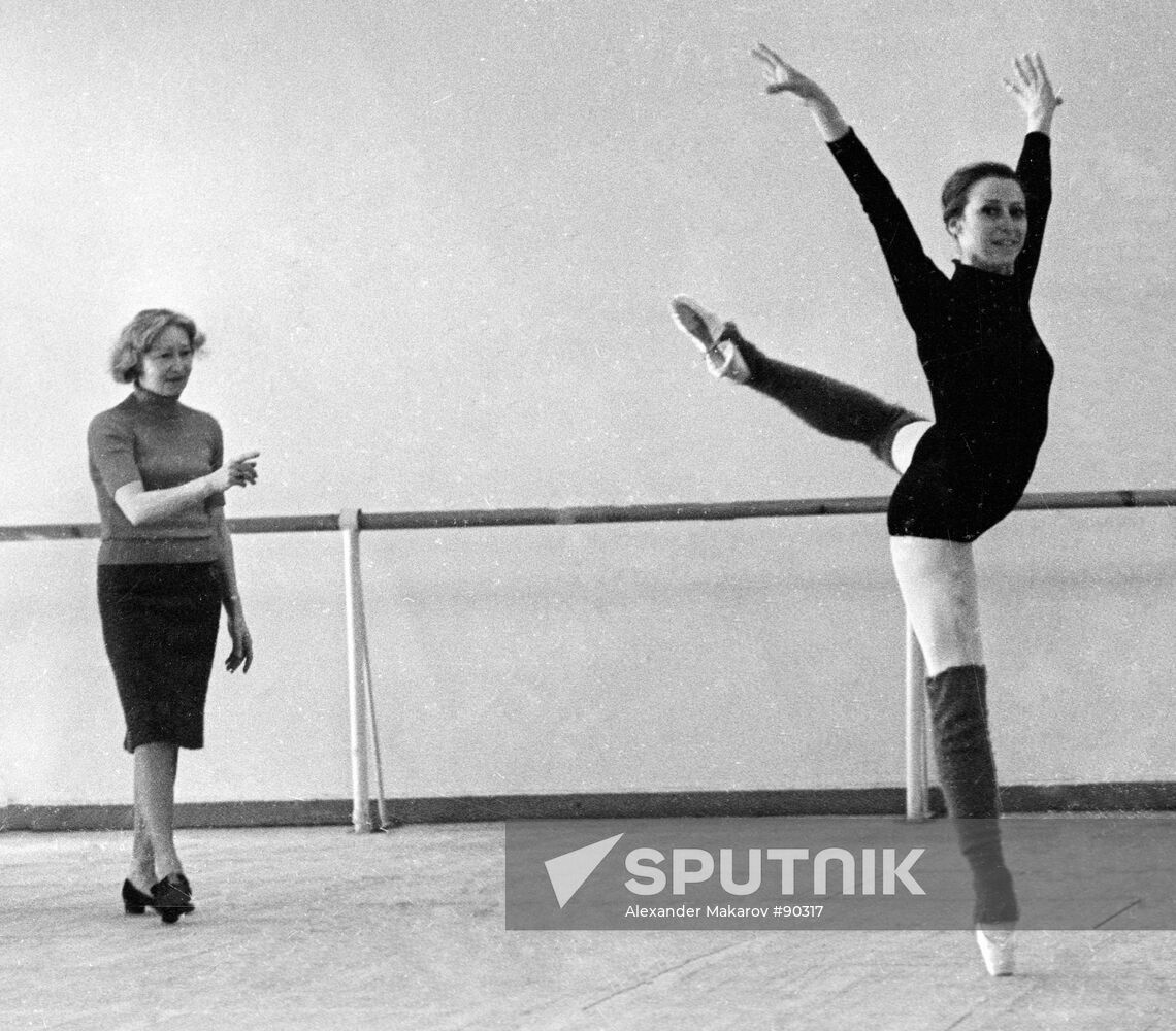 ULANOVA PLISETSKAYA