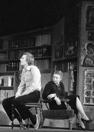 VASILYEV VASILYEVA STAGE PRODUCTION