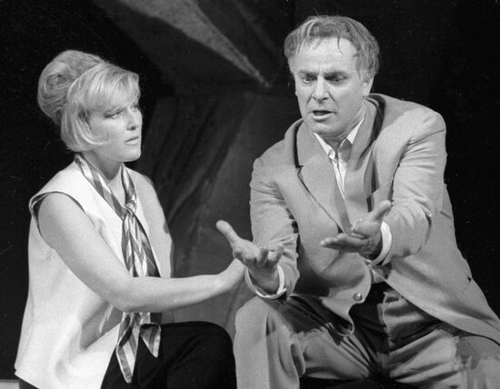 Samoilov Mizeri stage production 