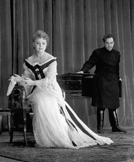 Tselikovskaya Abrikosov stage production 