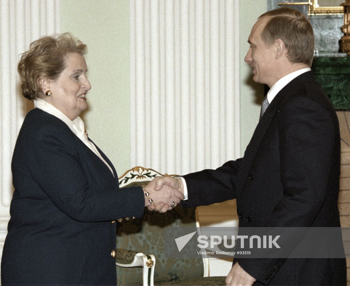 Putin Albright Kremlin 