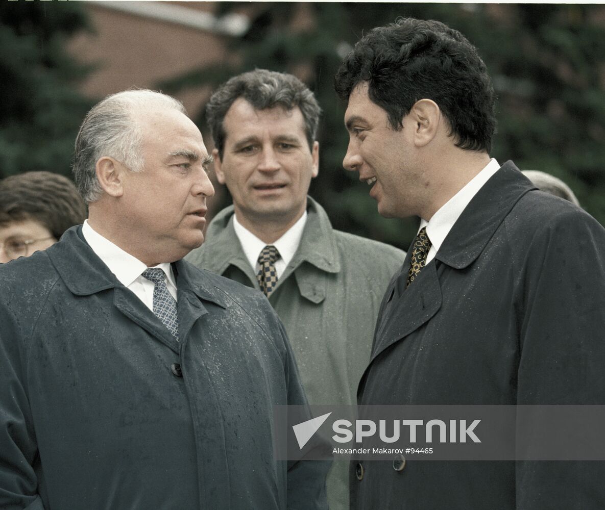 CHERNOMYRDIN NEMTSOV SYSUEV