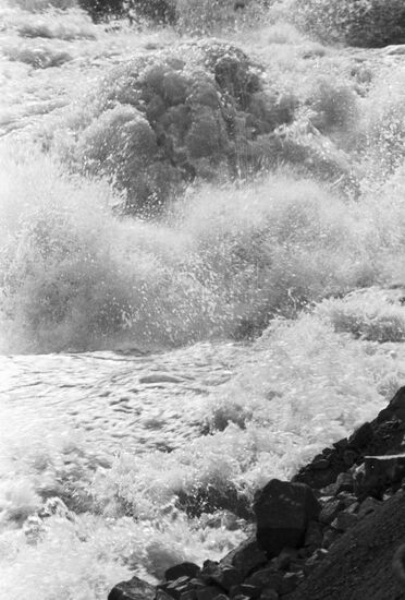 VAKHSH RIVER