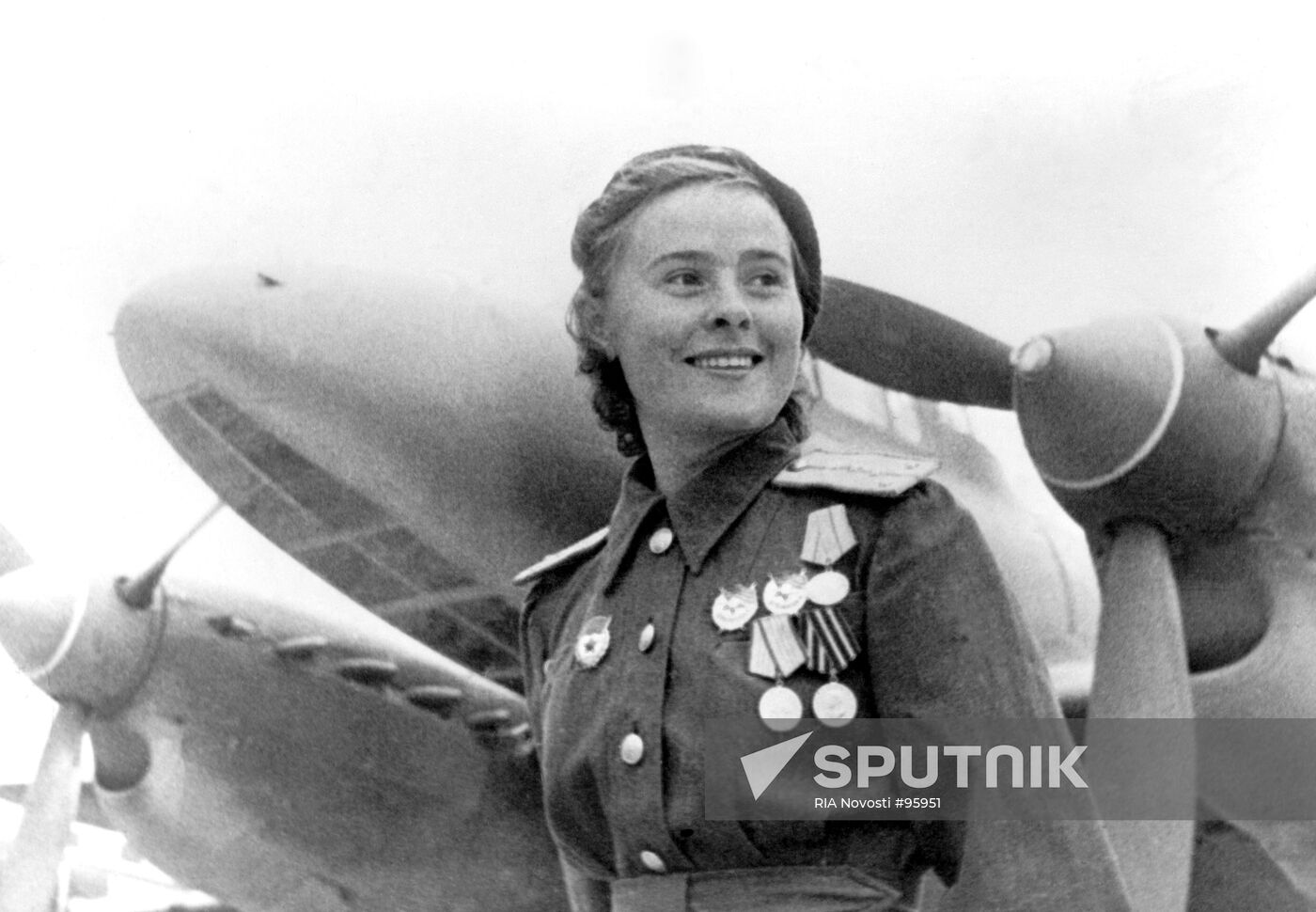 MARIA DOLINA PILOT HERO OF SOVIET UNION