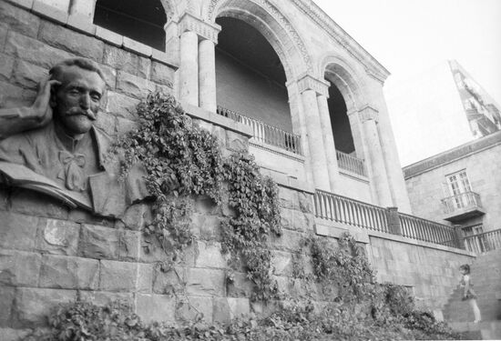 TUMANYAN HOUSE MUSEUM