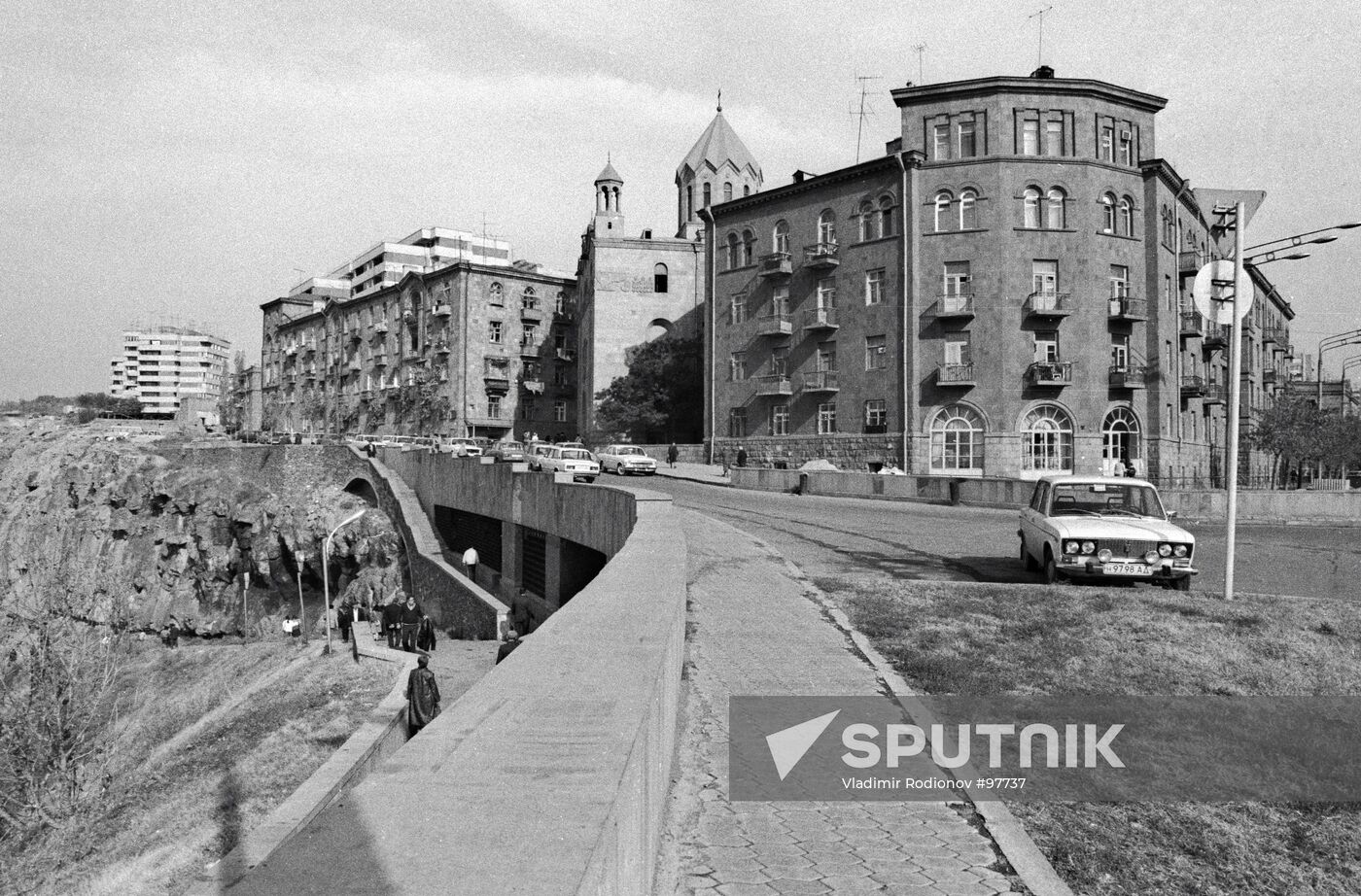 YEREVAN RAZDAN HOUSES