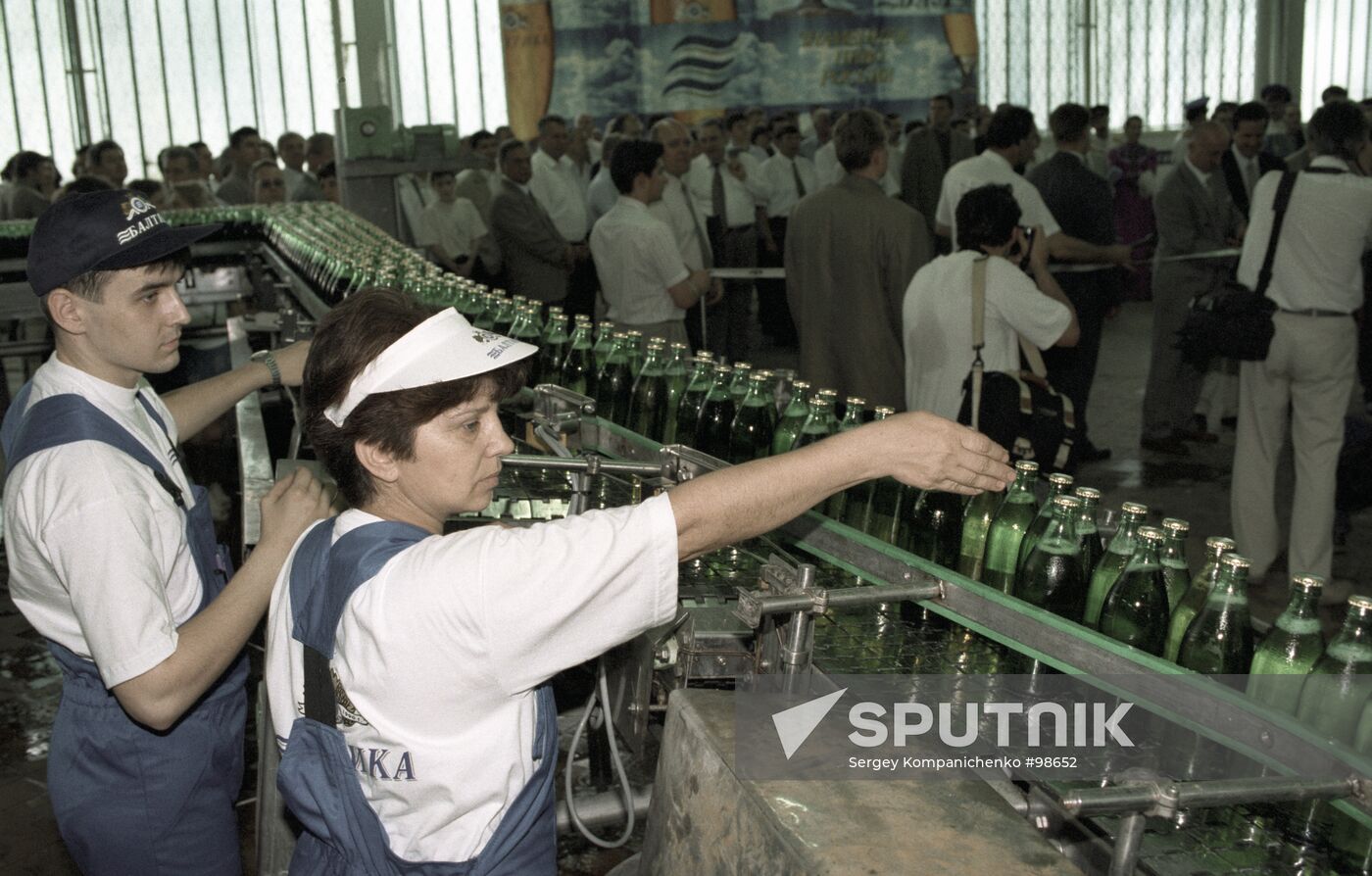 BEER ASSEMBLY LINE BALTIKA
