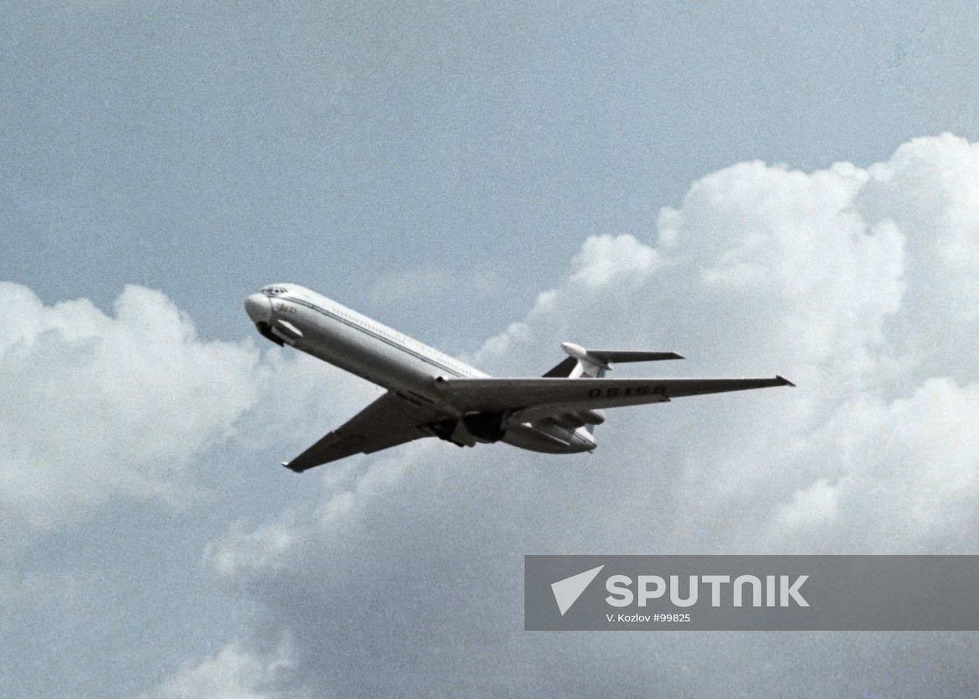IL-62 FLIGHT SKY