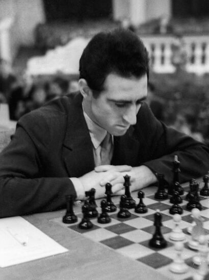 POLUGAEVSKY CHESS 