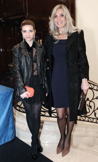 Marina Yudashkin with daughter Galina