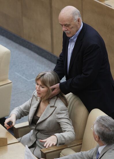 Stanislav Govorukhin and Elmira Glubokovskaya