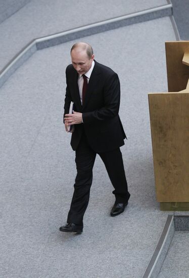 Vladimir Putin makes annual address to State Duma