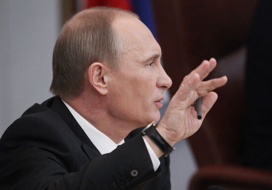 Vladimir Putin makes annual address to State Duma