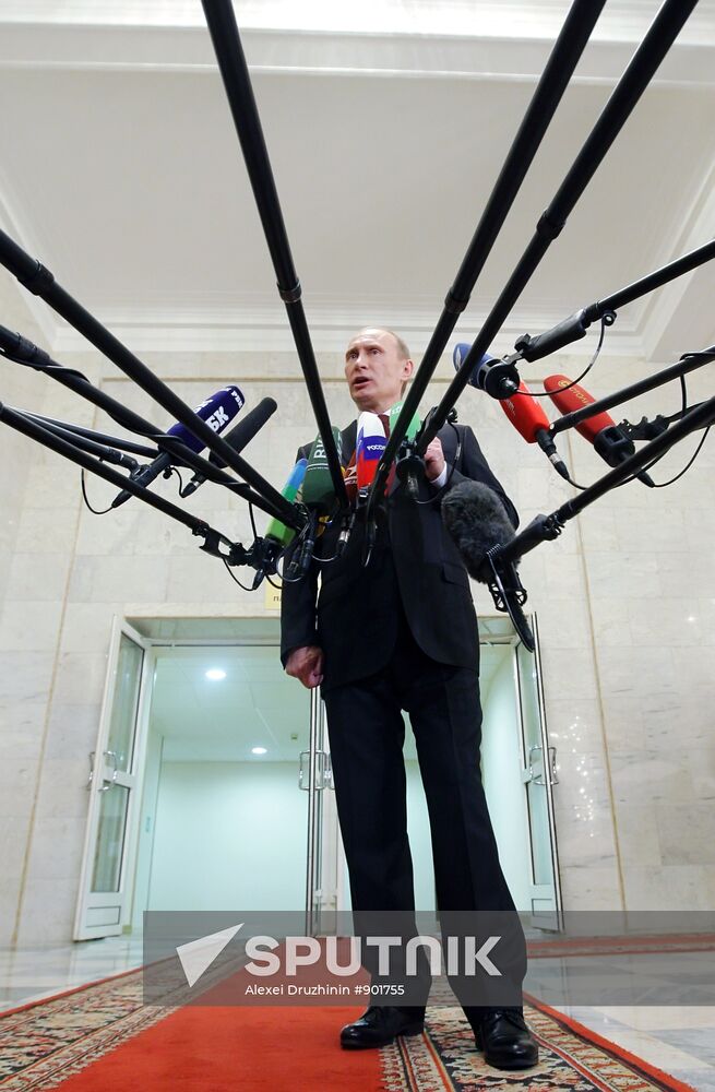Vladimir Putin makes annual address to State Duma