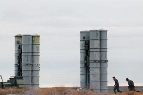 Russia,Belarus and Kazakhstan's air force and air defense drills