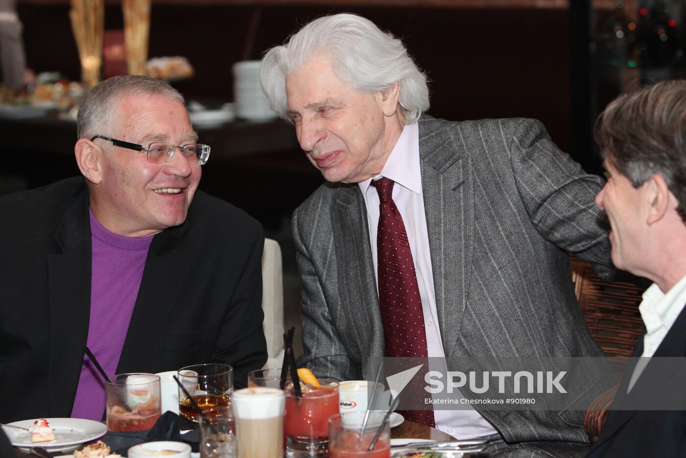 Dewar's Readings in Moscow