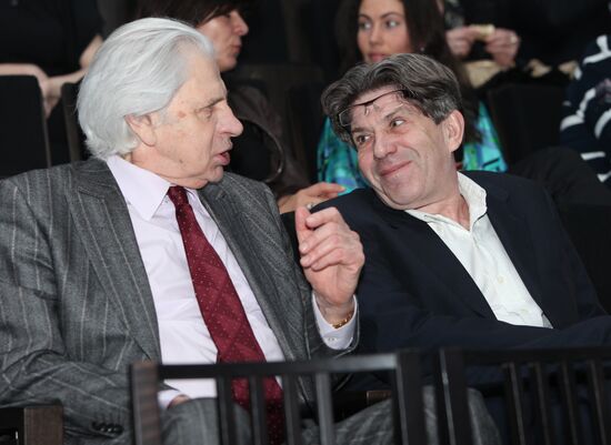 Dewar's Readings in Moscow