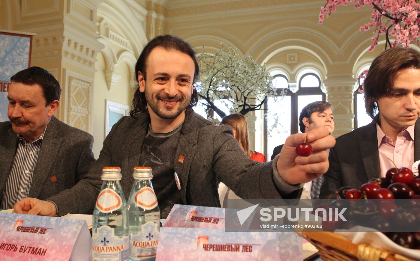 Vadim Abdrashitov, Ilya Averbukh and Sergei Filin