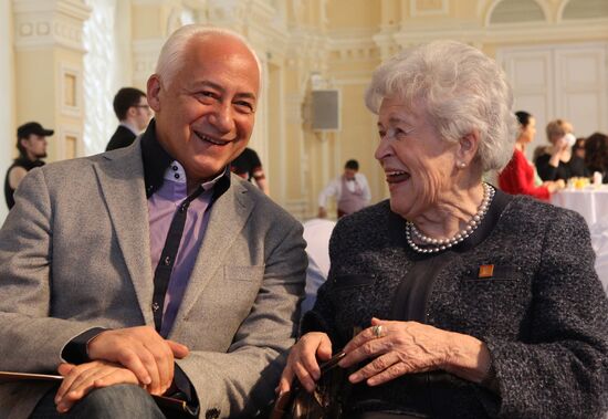 Vladimir Spivakov and Irina Antonova