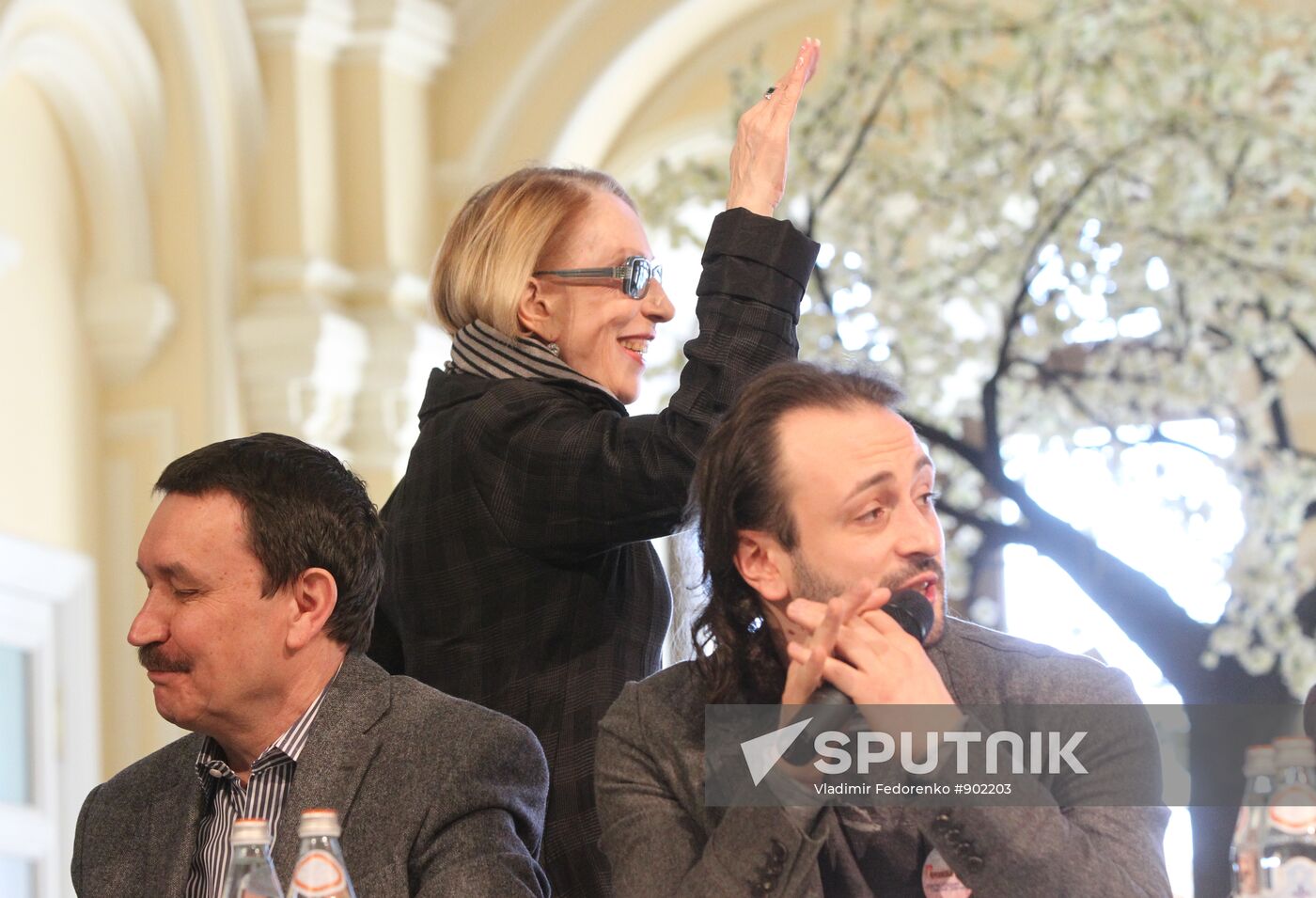 Vadim Abdrashitov, Inna Churikova, Ilya Averbukh