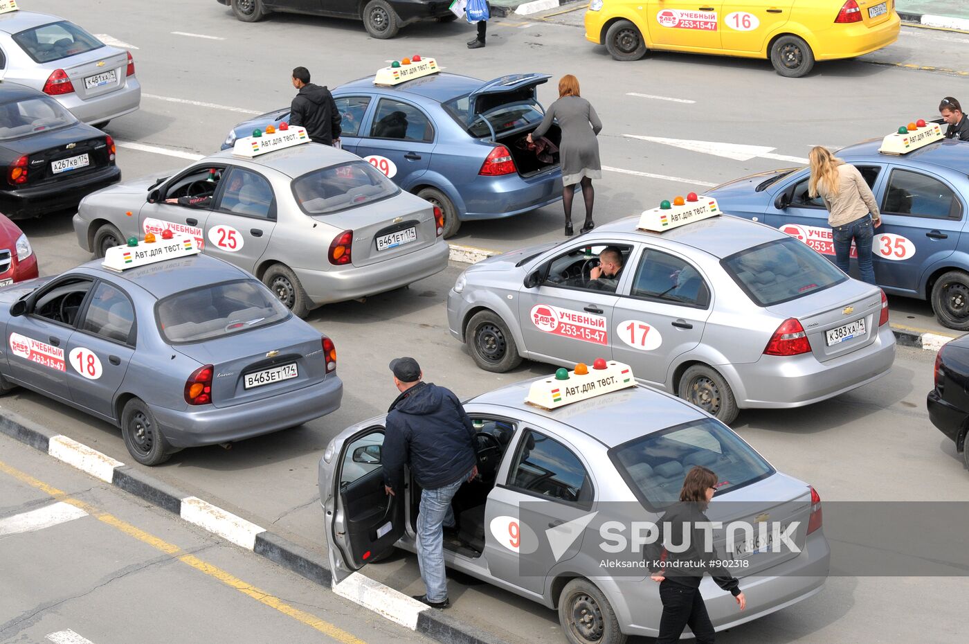 Driving lessons at automated autodrome, Chelyabinsk