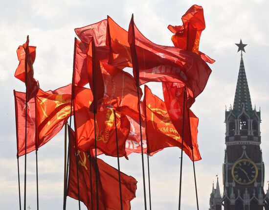 Flags of Russian Comminst Party and Communist Youth