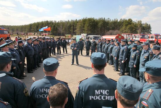 Training for fighting forest fires near Moscow