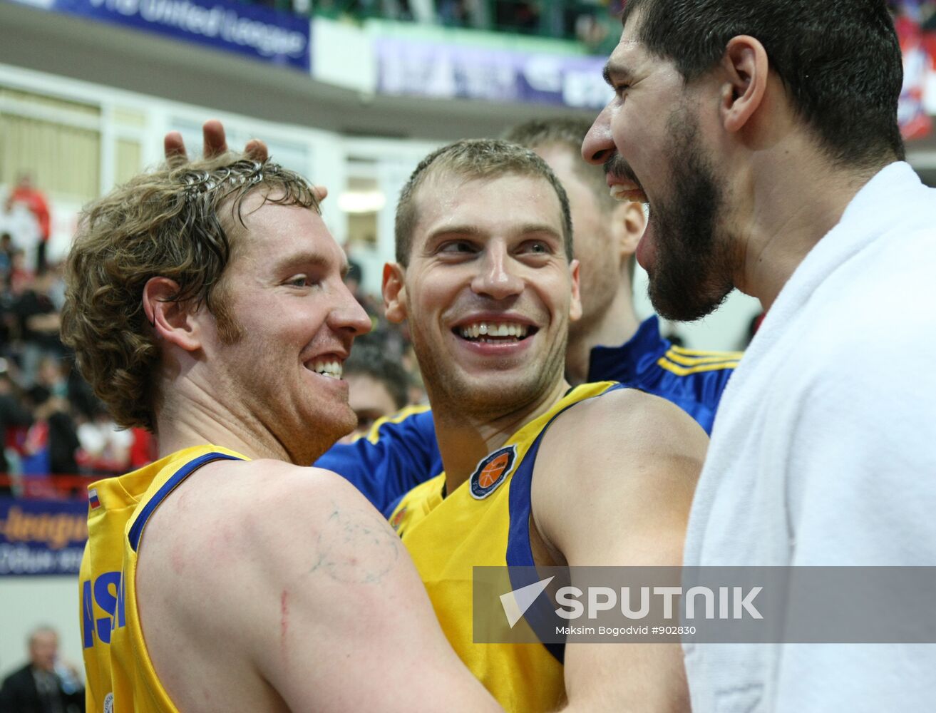 Basketball players with "Khimok" win United League VTB