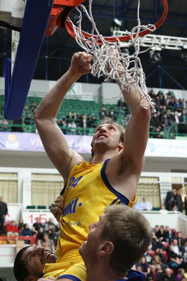 Basketball players with "Khimok" win United League VTB