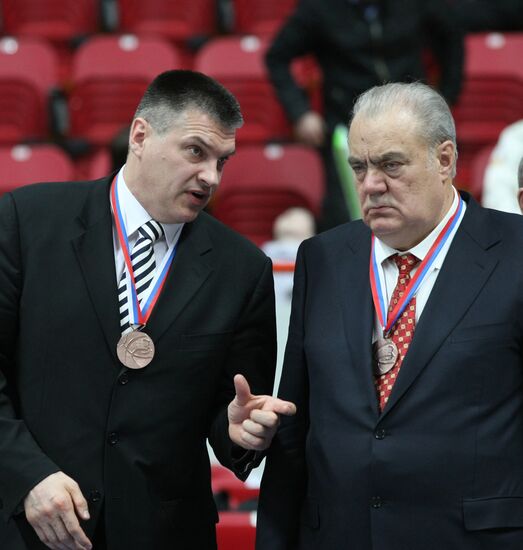 Yevgeny Pashutin and Yevgeny Bogachyov