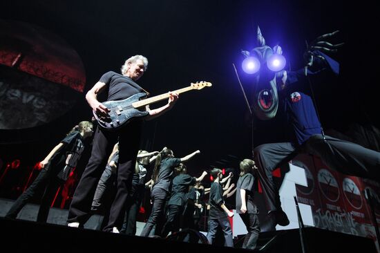 Roger Waters