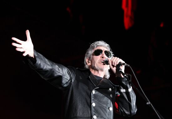 Roger Waters