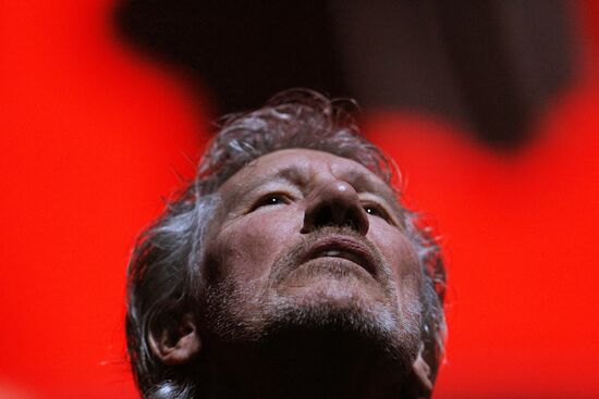 Roger Waters