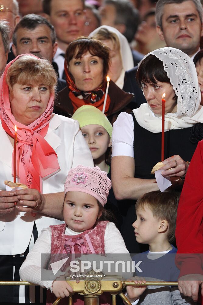 Easter service at Christ the Savior Cathedral in Moscow