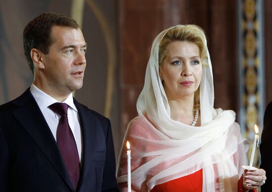 Dmitry Medvedev attends Easter service