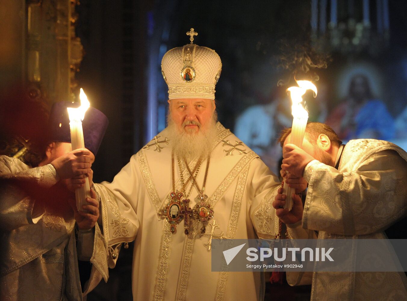 Easter service at Moscow's Christ the Savior Cathedral