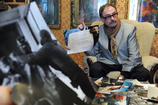 RIA Novosti former photographer Igor Kostin gives interview