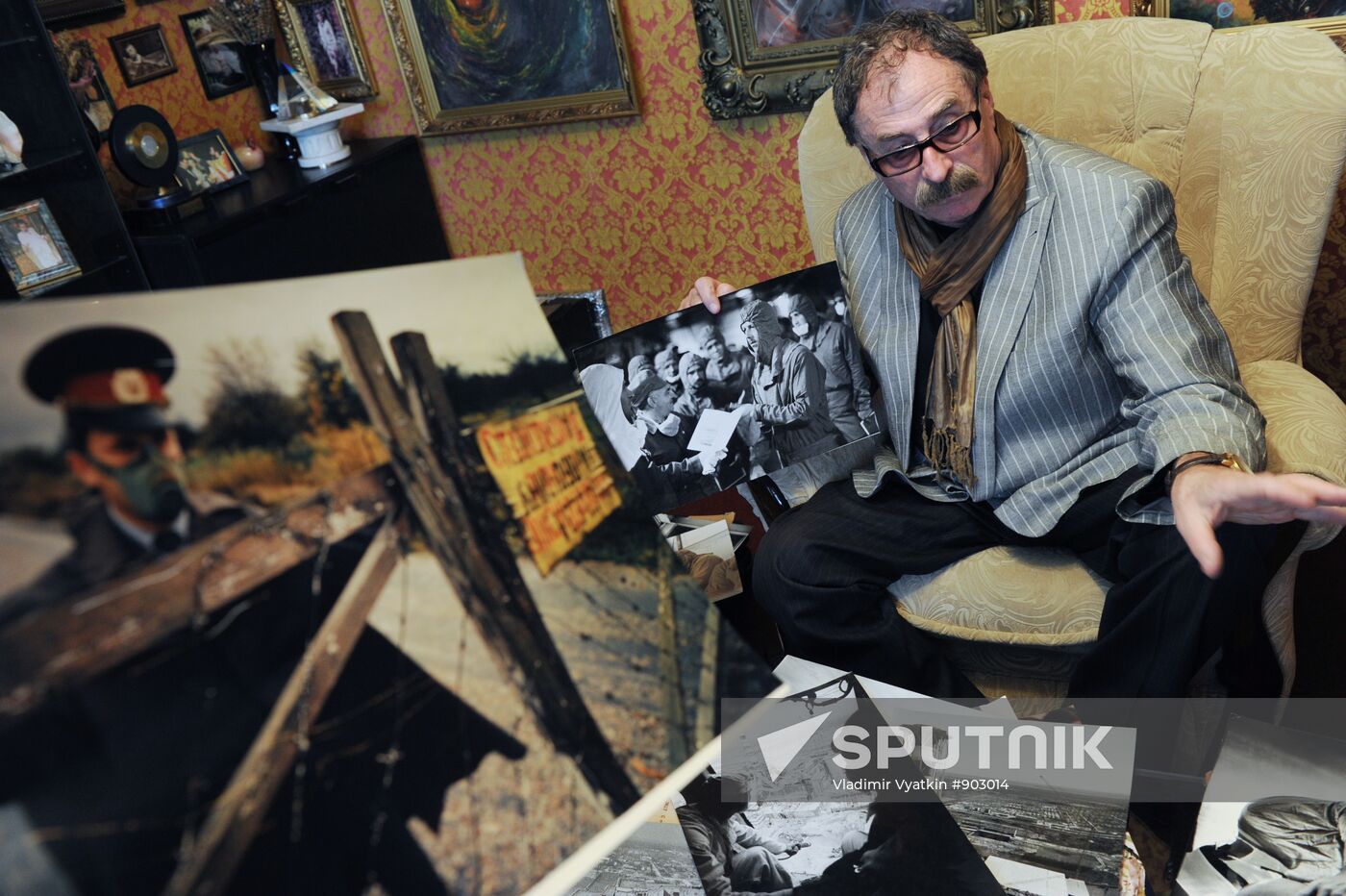RIA Novosti former photographer Igor Kostin gives interview