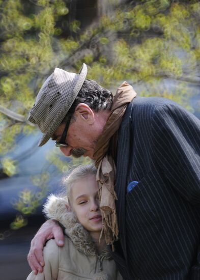 RIA Novosti former photographer Igor Kostin gives interview