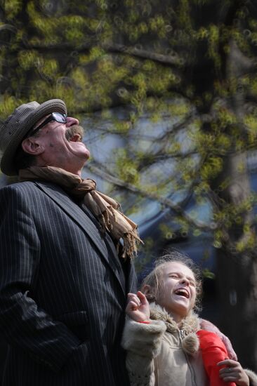 RIA Novosti former photojournalist Igor Kostin gives interview