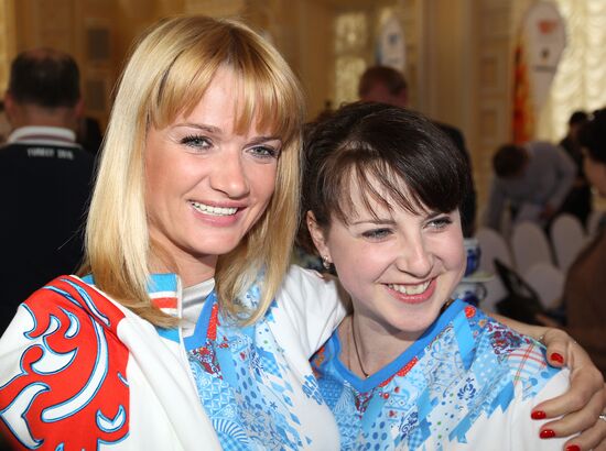 Svetlana Khorkina and Irina Slutskaya