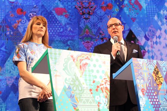 Svetlana Zhurova and Dmitry Chernyshenko