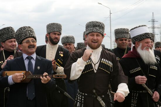 R. Kadyrov takes part in celebrations for Chechen Language Day