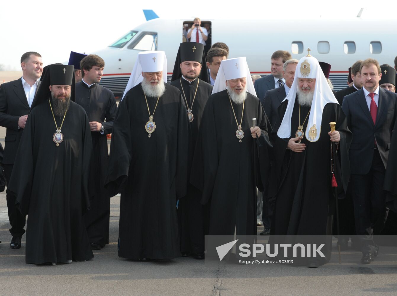 Patriarch Kirill arrives in Kiev