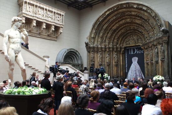 Inspiration Dior Exhibition