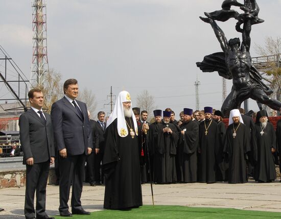 Dmitry Medvedev attends Chernobyl-commermorating events