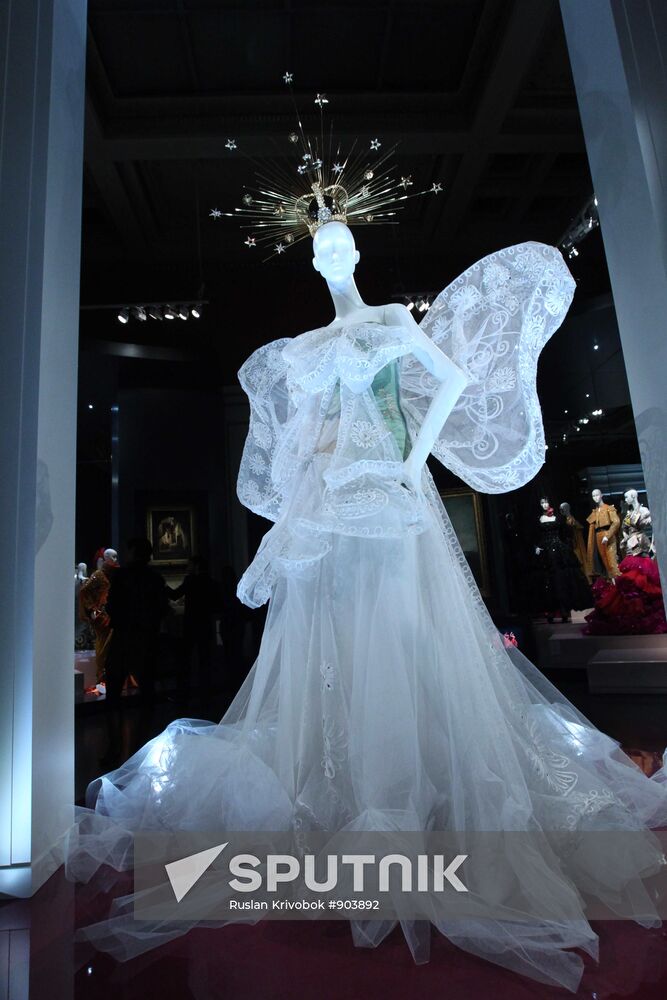 Inspiration Dior Exhibition