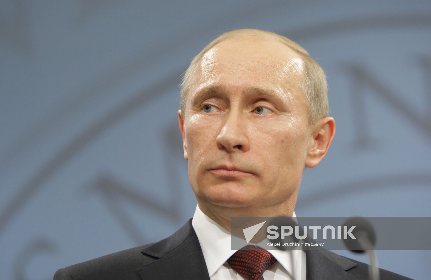 Vladimir Putin arrives in Denmark for one-day visit