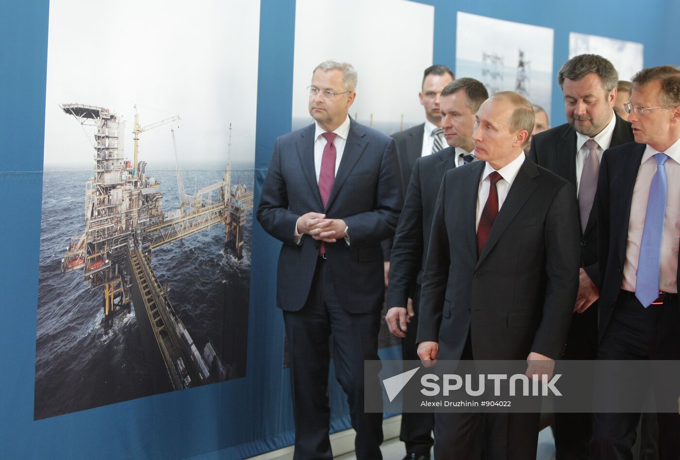 Putin on a day's visit to Denmark