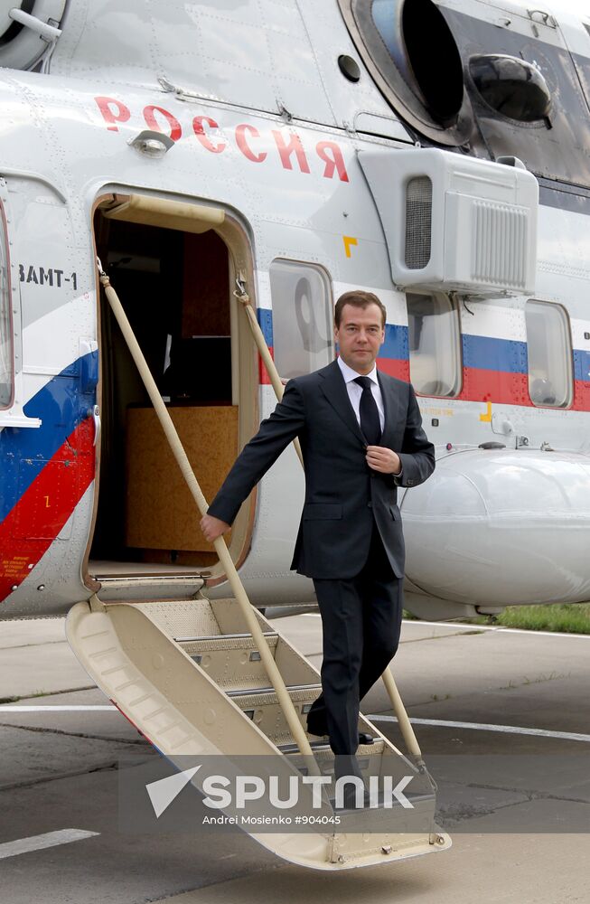 Medvedev attends Chernobyl anniversary events